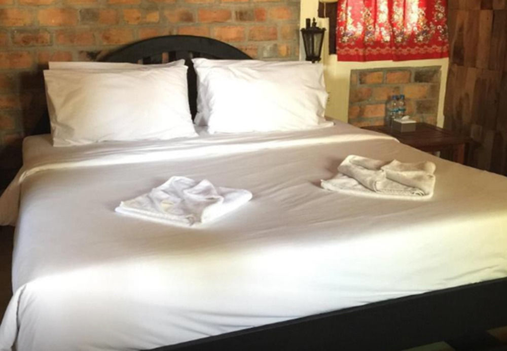 קטה ביץ' Baan Thai Homestay By Bgb Villas מראה חיצוני תמונה