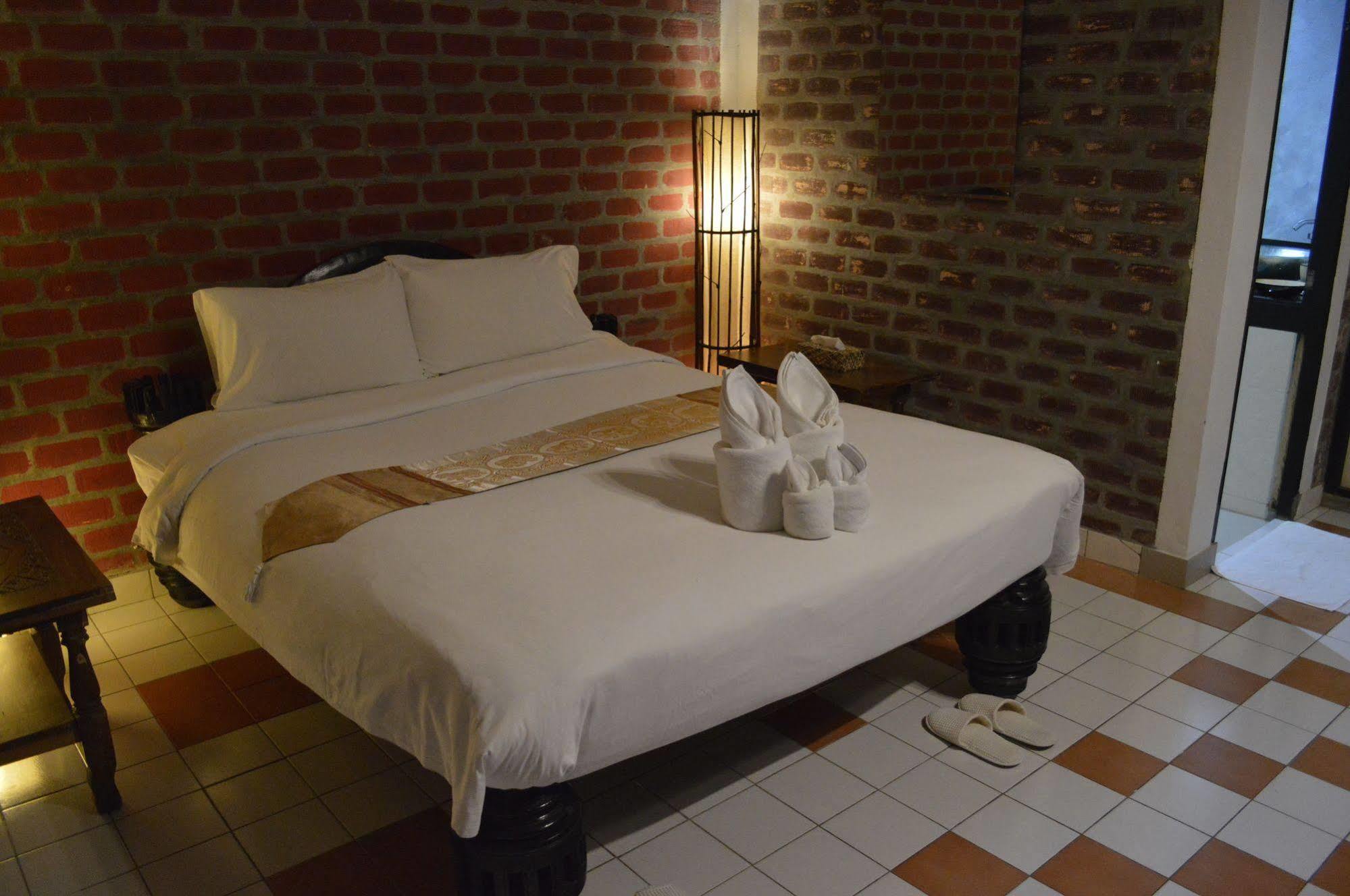 קטה ביץ' Baan Thai Homestay By Bgb Villas מראה חיצוני תמונה